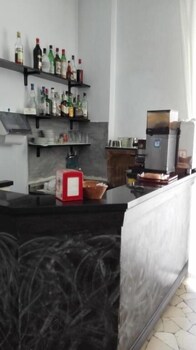 hotel mira
