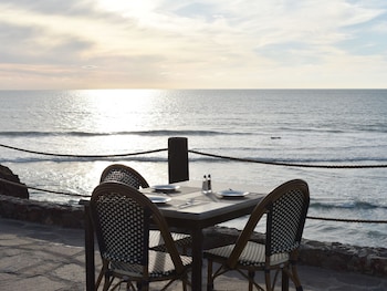 hotel castillos del mar