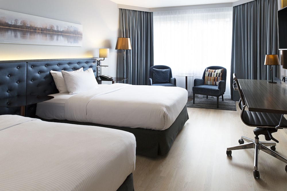 hilton helsinki strand