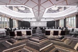 hilton helsinki strand
