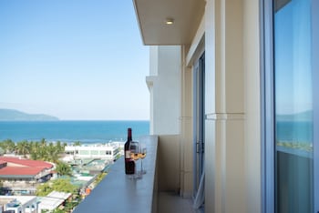 richico apartments and hotel