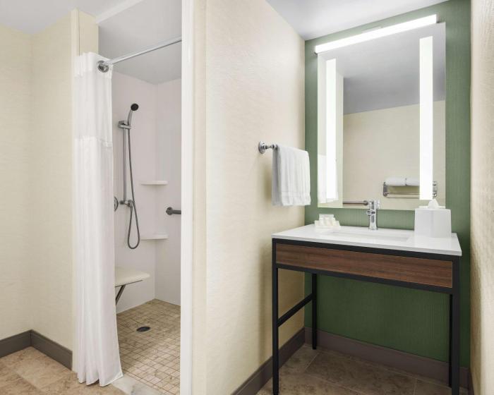 hilton garden inn las vegas henderson