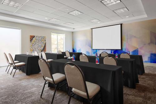 hilton garden inn las vegas henderson
