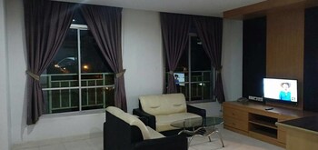 sena house paholyothin30