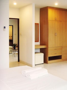 sena house paholyothin30