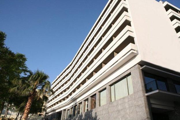 aquila atlantis hotel