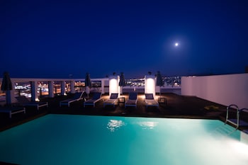 aquila atlantis hotel