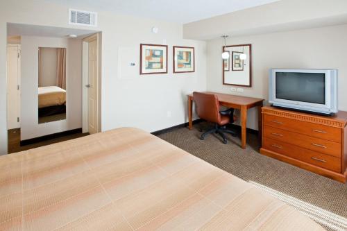 candlewood suites indianapolis downtown medical district by ihg