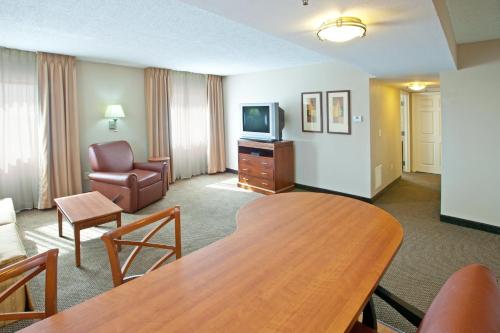 candlewood suites indianapolis downtown medical district by ihg