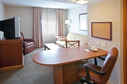 candlewood suites indianapolis downtown medical district by ihg