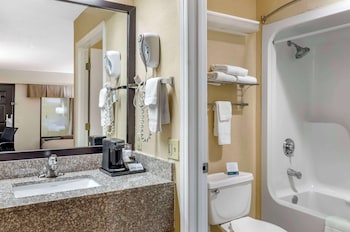 quality inn hillsville