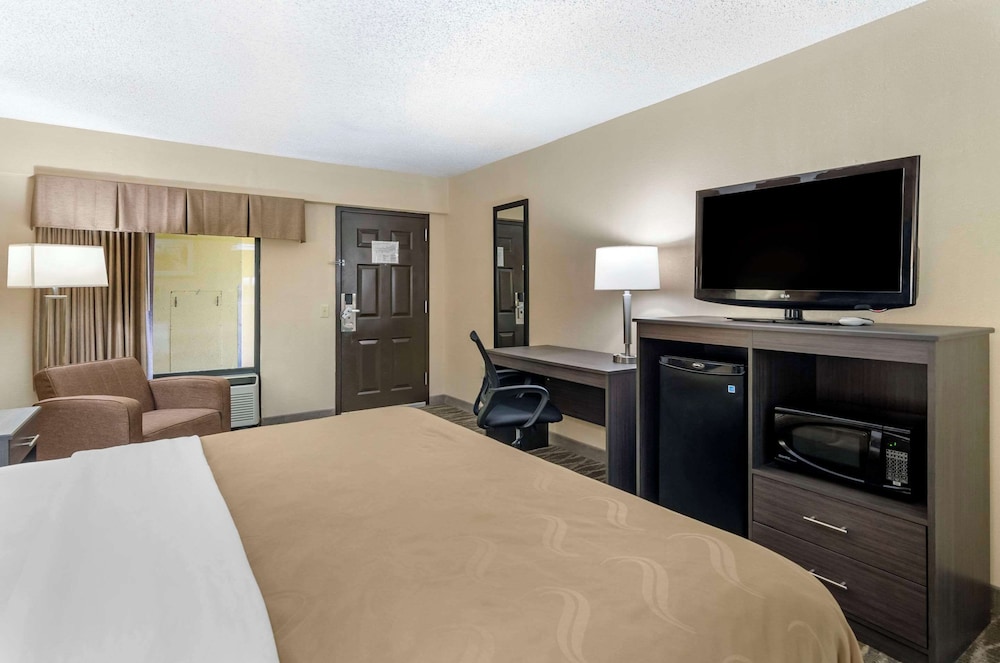 quality inn hillsville