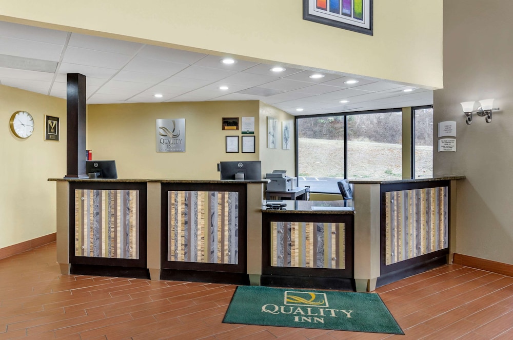 quality inn hillsville