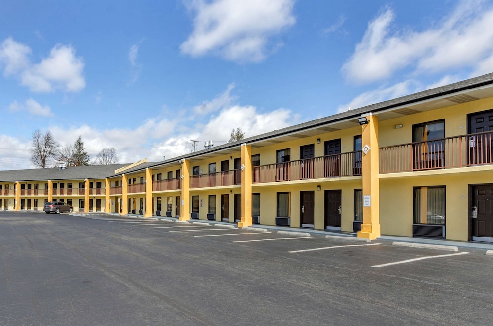 quality inn hillsville
