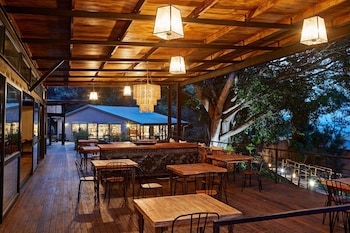 fugitives drift lodge