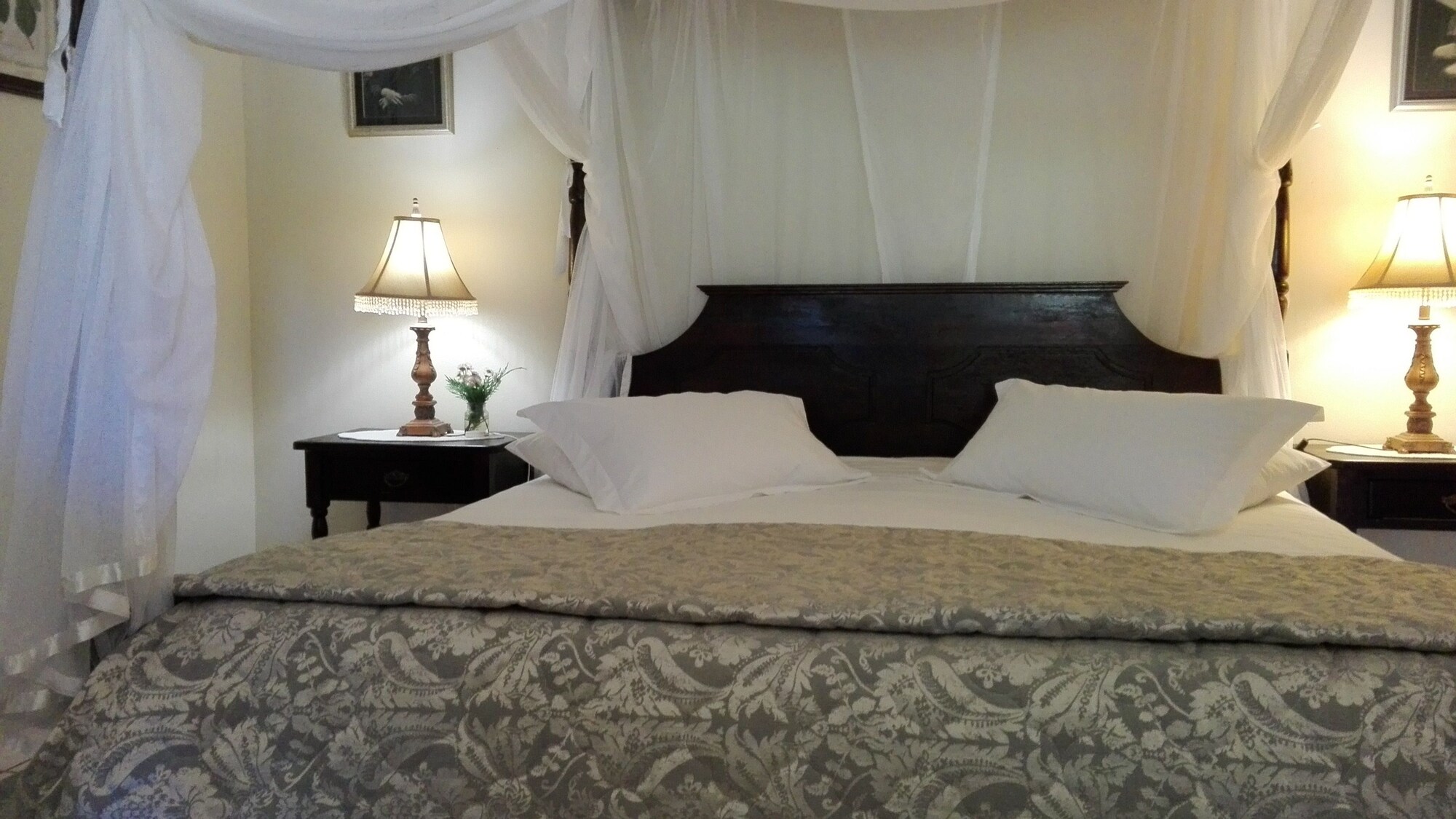 saxe coburg lodge
