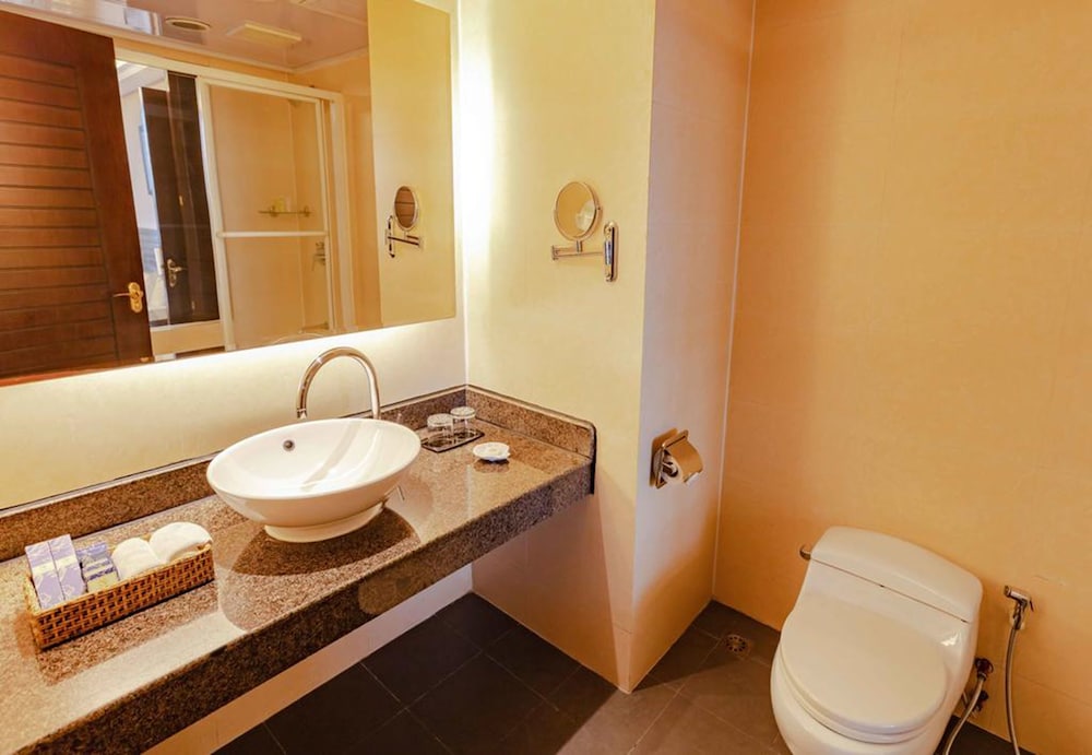 savan resorts
