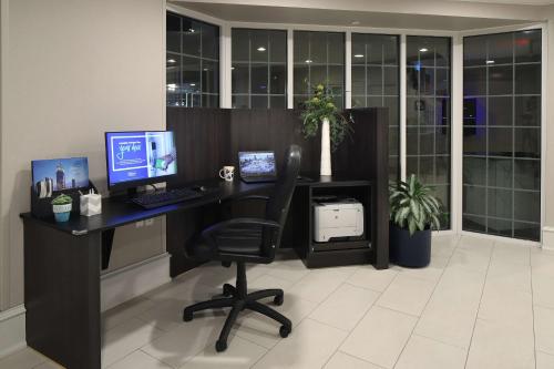 hampton inn holland