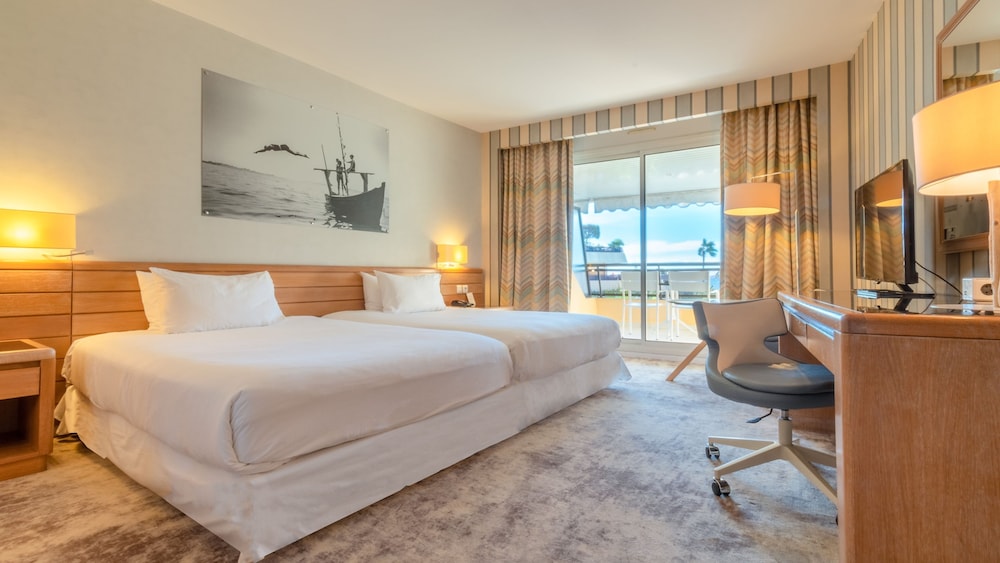 holiday inn nice port st laurent by ihg