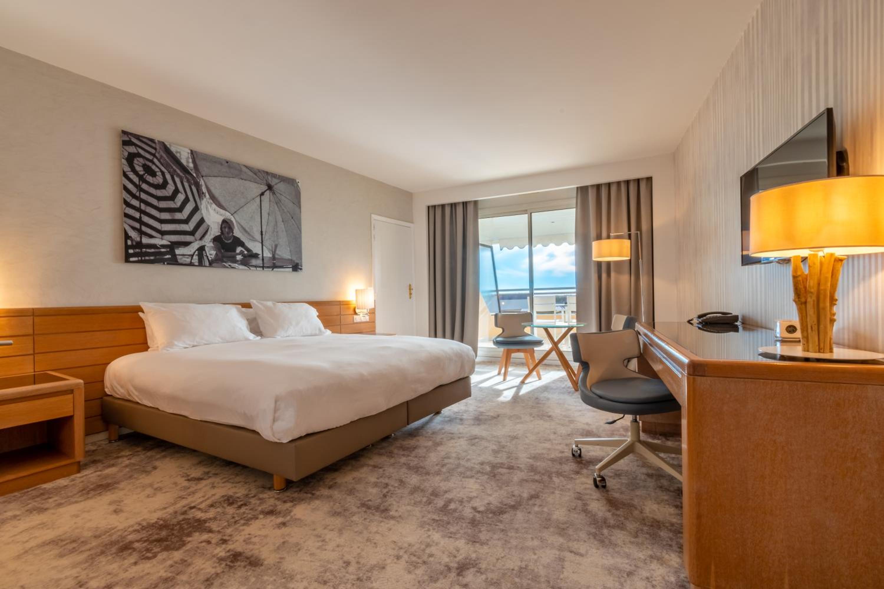 holiday inn nice port st laurent by ihg