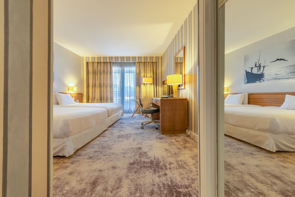 holiday inn nice port st laurent by ihg