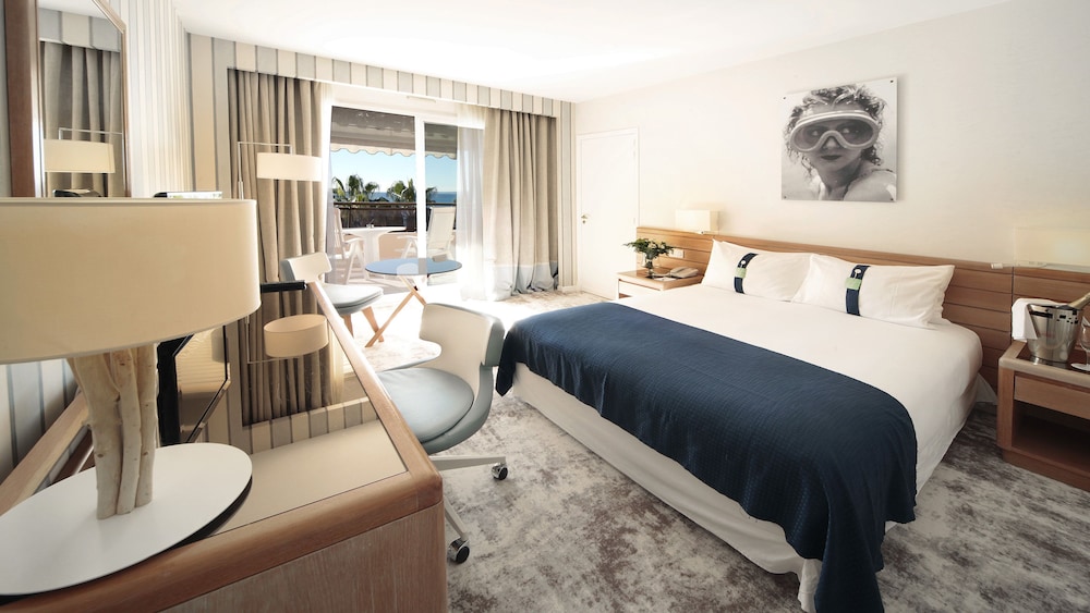 holiday inn nice port st laurent by ihg