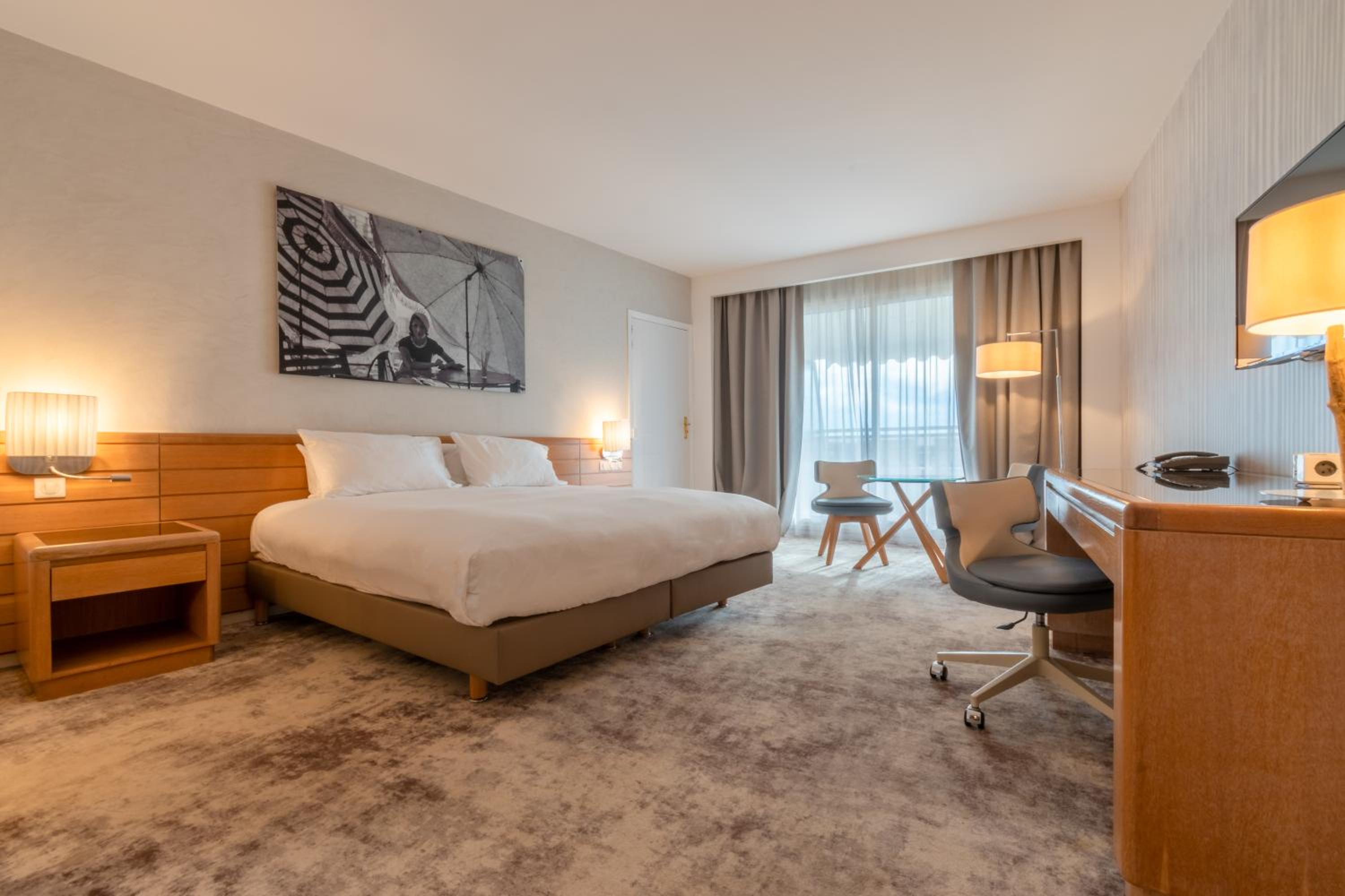 holiday inn nice port st laurent by ihg