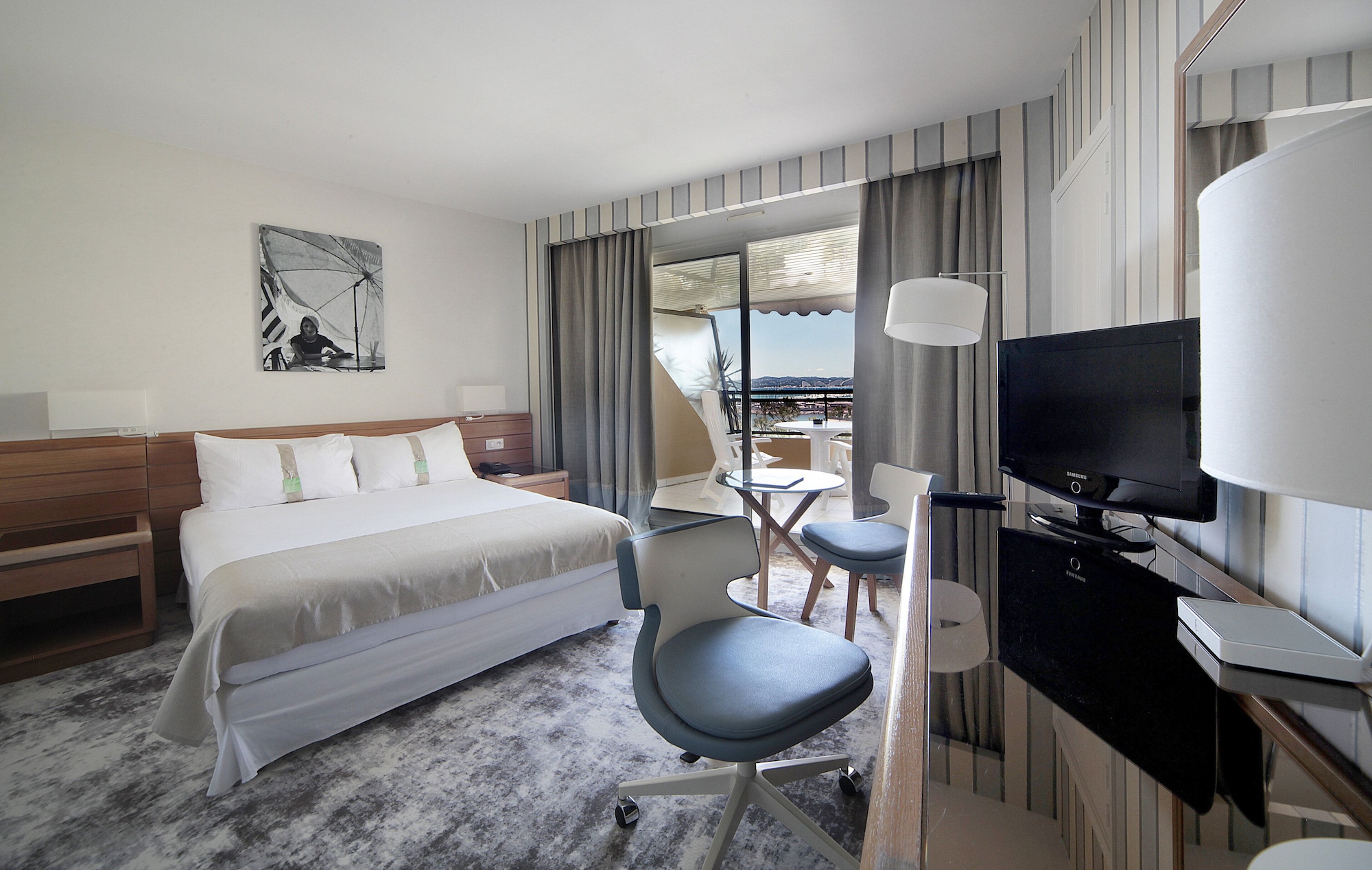 holiday inn nice port st laurent by ihg
