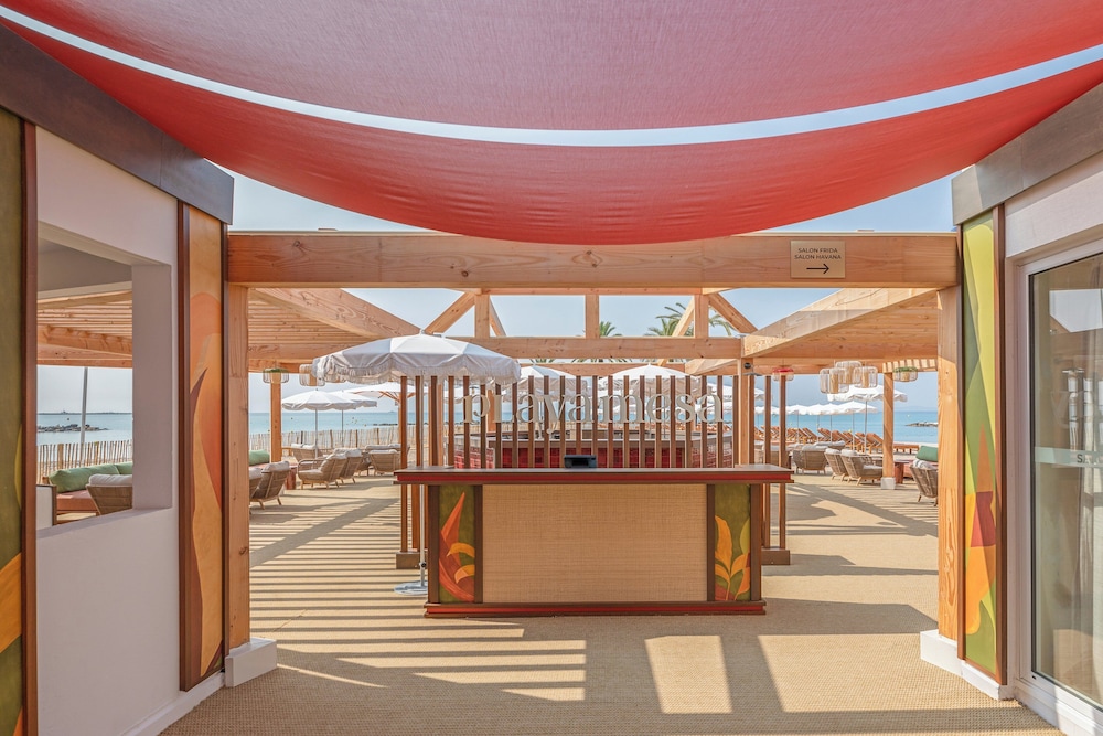 holiday inn nice port st laurent by ihg