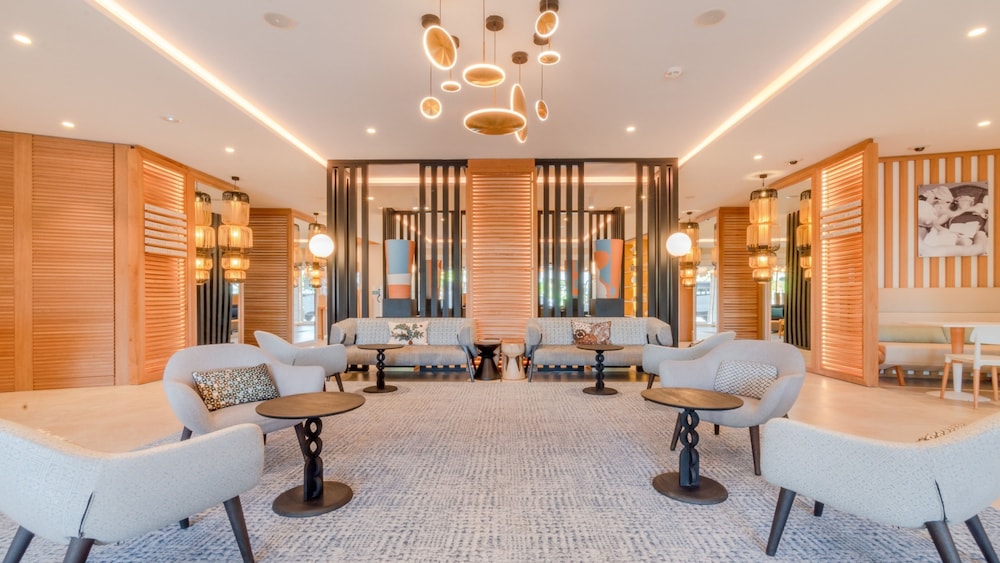 holiday inn nice port st laurent by ihg
