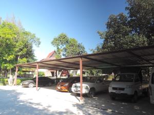 mango spa country club