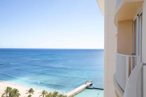 the twin fin hotel
