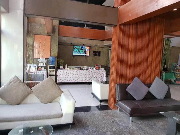 izen budget hotel and residences