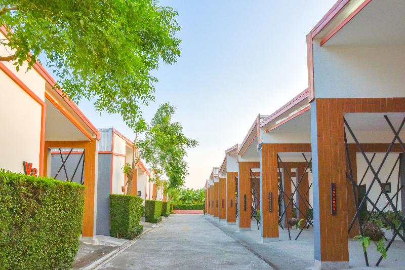 get link hip hua hin hotel