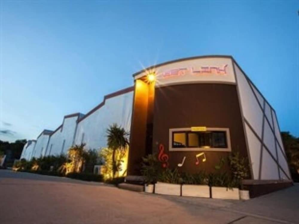 get link hip hua hin hotel