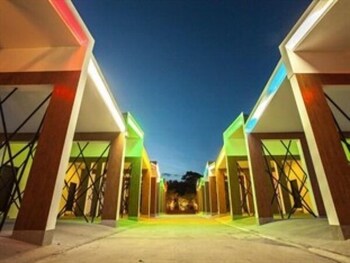 get link hip hua hin hotel