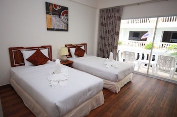 Paisiri Hotel,Cha-Am Beach>>Cha-Am,3 star