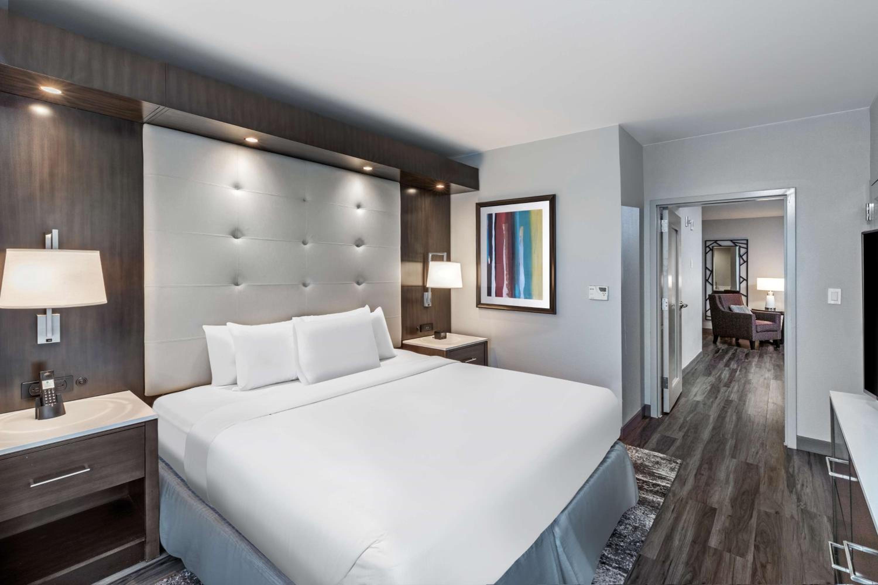 embassy suites by hilton houston energy corridor