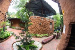 hern lhin natural resort