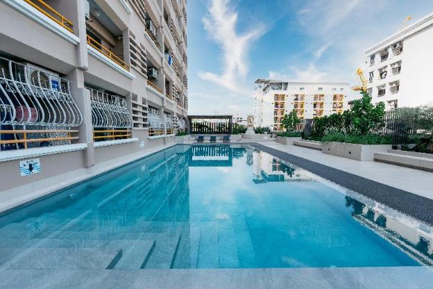 l a tower hotel
