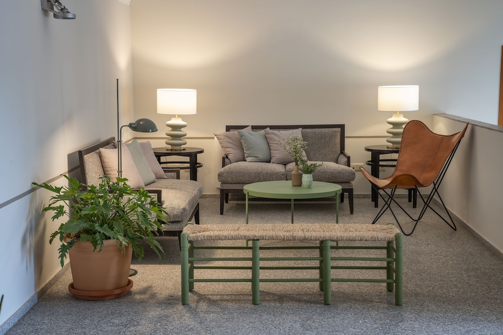 hotel hospes palacio de arenales and spa