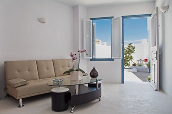 Athiri Santorini Hotel,Imerovigli>>Fira,3 star