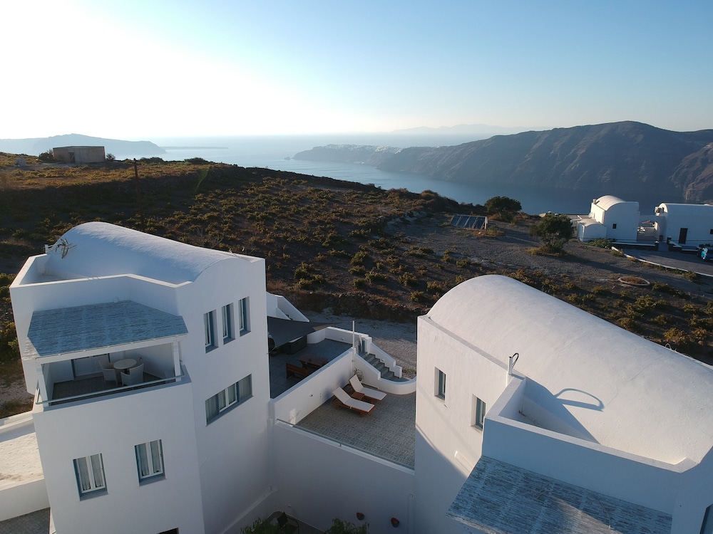 athiri santorini hotel