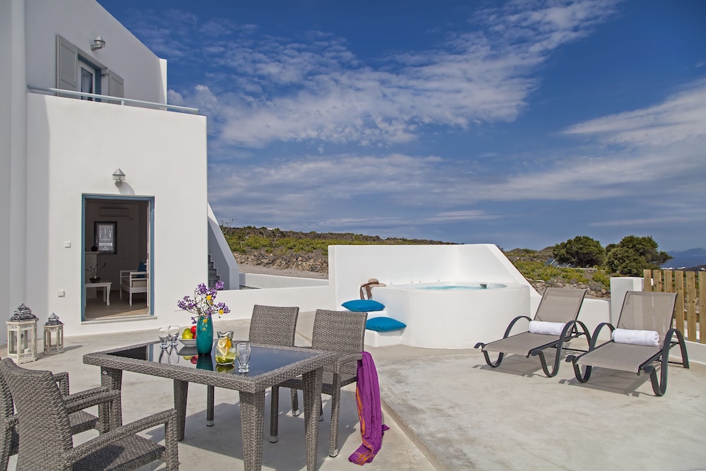 athiri santorini hotel