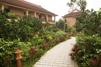 hue riverside boutique resort and spa