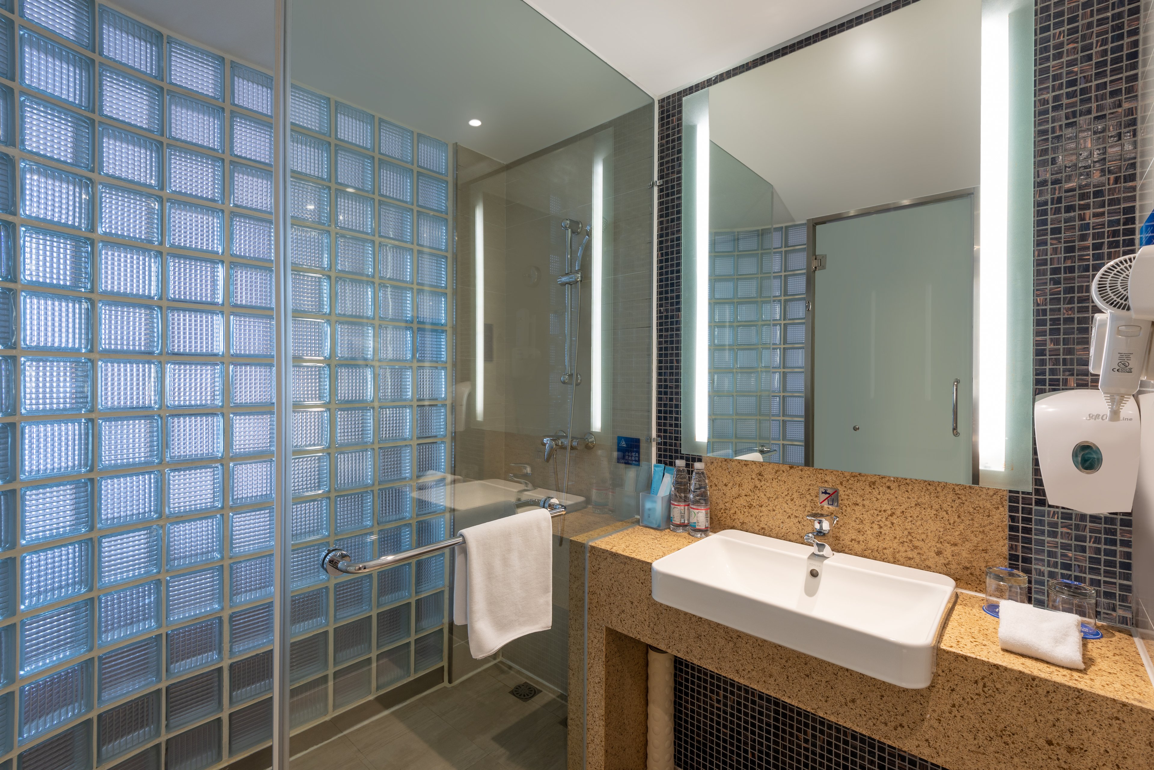 holiday inn express shanghai jiading industry park by ihg
