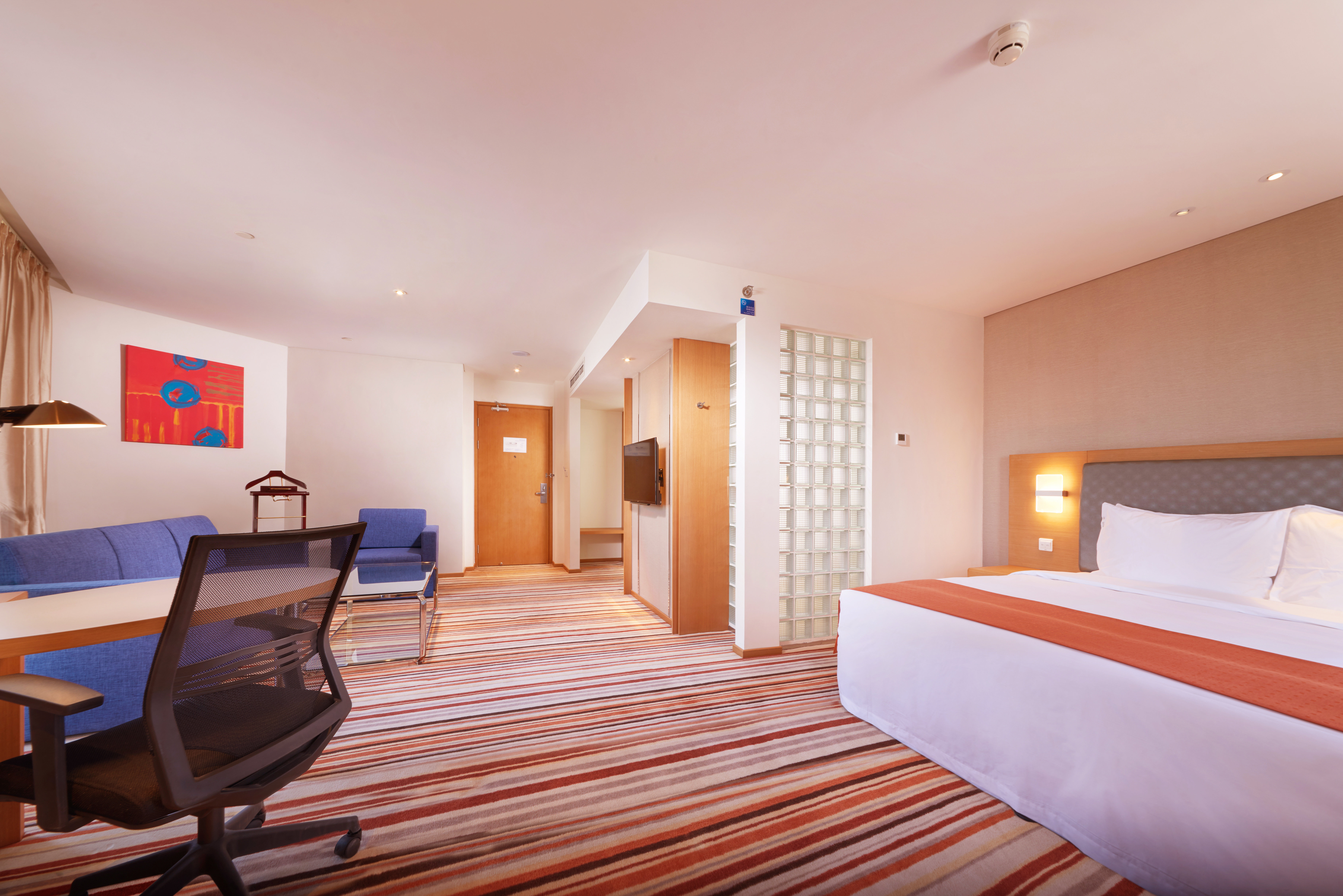 holiday inn express shanghai jiading industry park by ihg