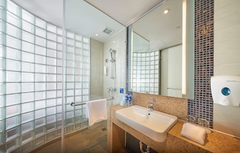 Holiday Inn Express Shanghai Jiading Industry Park By Ihg,Jiading>>Chongming,4 star