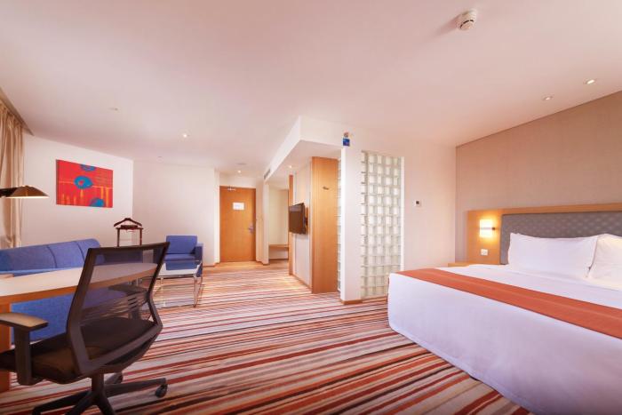 holiday inn express shanghai jiading industry park by ihg