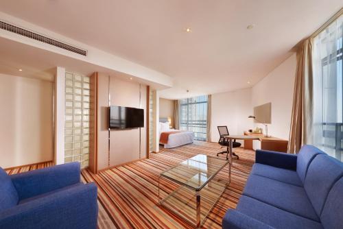 holiday inn express shanghai jiading industry park by ihg